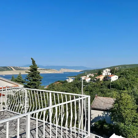 Apartament Initium Novum *