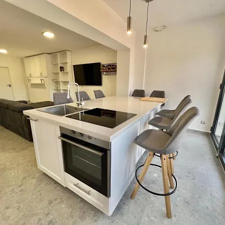 Initium Novum Apartament *