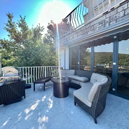 Apartmán Initium Novum *